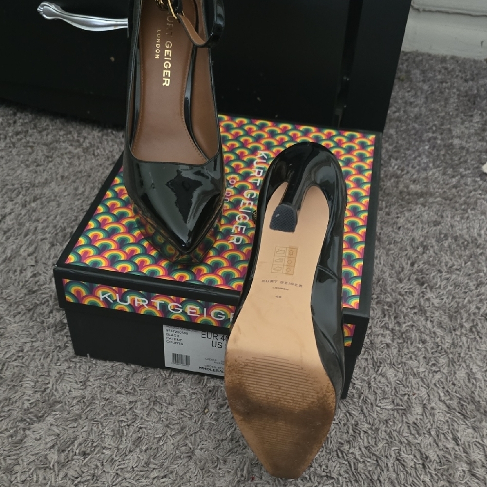 Kurt Geiger Black Patent Heels - Picture 3 of 4